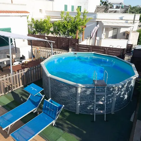 Trullo Cittadino Jaktstuga Cisternino